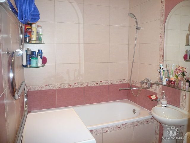 Отделка ванной комнаты с помощью кварц-винила Fine Floor