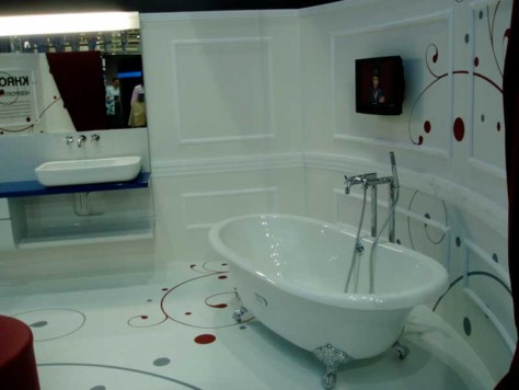Немного о технологии наливного пола в ванной: видео монтажа наливного 3D пола, фото